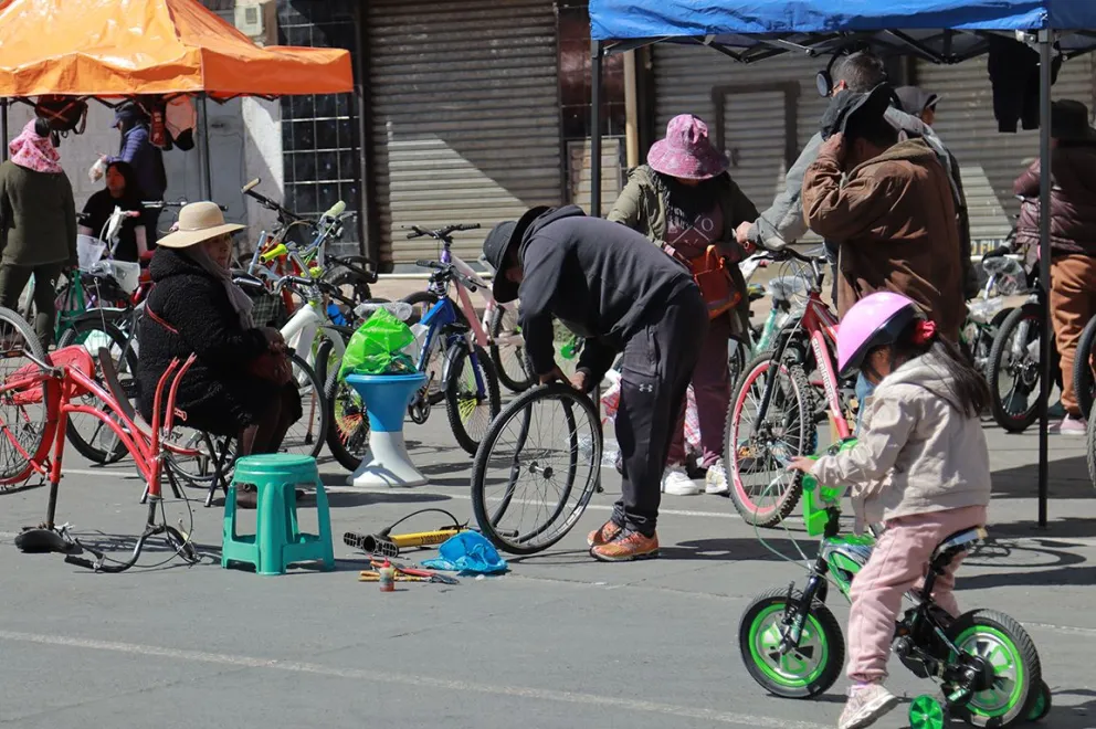 Imagen de la jornada electoral del 17 de agosto, que se desarrolló bajo el Auto de Buen Gobierno emitido por la Gobernación. FOTO: APG