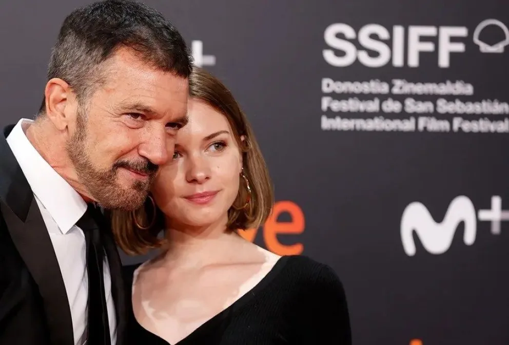 El actor Antonio Banderas y su hija Stella del Carmen. EFE