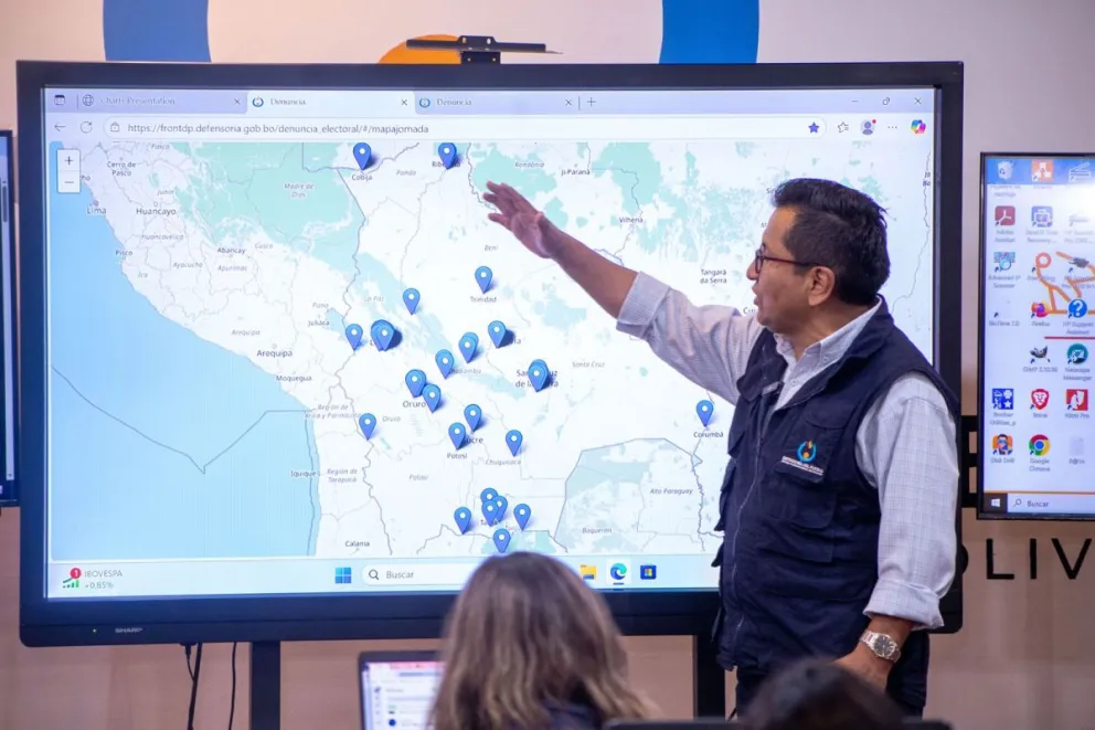 El Defensor del Pueblo explica el operativo electoral. FOTO: Defensoría del Pueblo