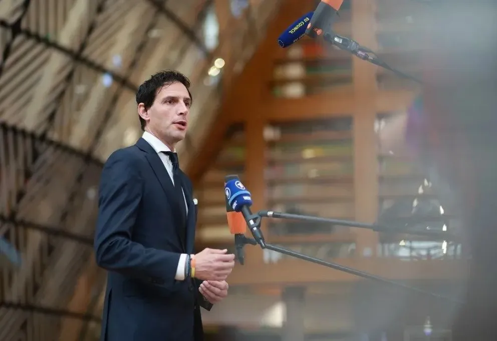 El comisario europeo para el Clima, Wopke Hoekstra, el pasado 18 de septiembre durante declaraciones a la prensa antes de un Consejo de Medioambiente en Bruselas. EFE/EPA