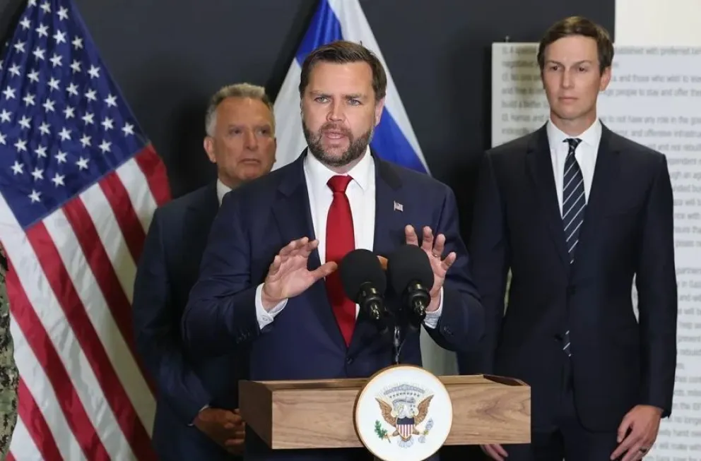 El vicepresidente de Estados Unidos, JD Vance, durante una rueda ayer al sur de Israel. Foto: EFE