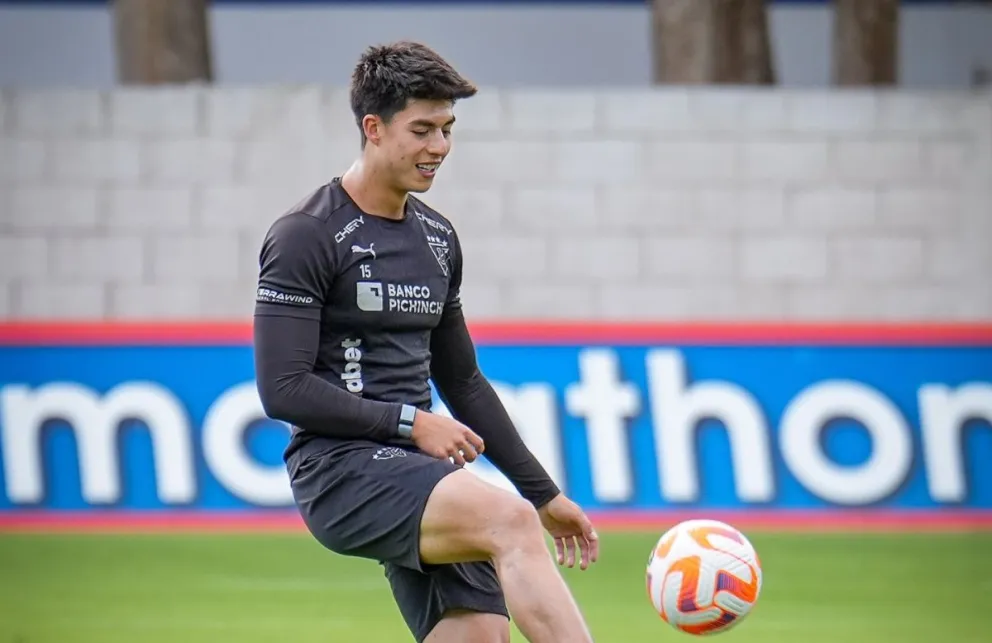 Gabriel Villamil en el cierre de prácticas de la Liga de Quito que se mide con Palmeiras. Foto: LDU