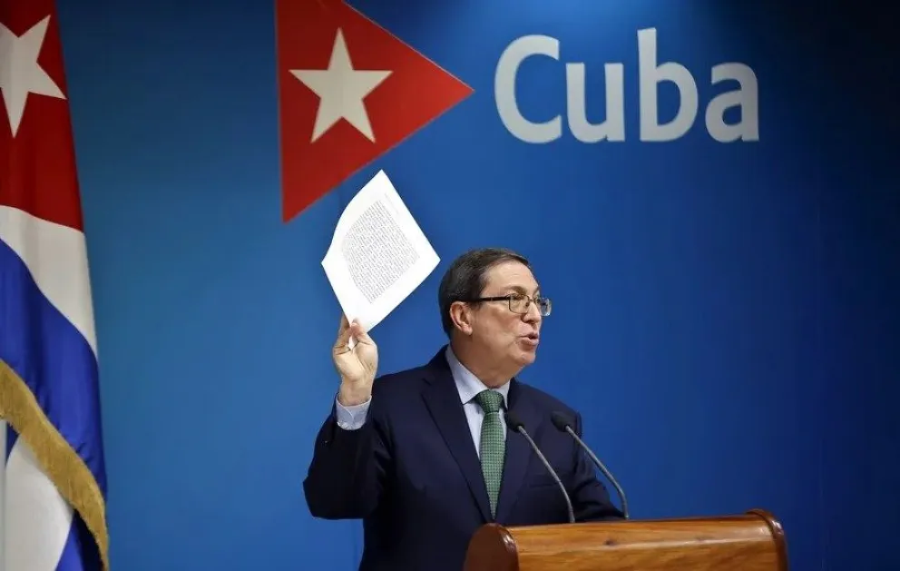 El canciller de Cuba, Bruno Rodríguez, habla en la sede del Ministerio de Relaciones Exteriores (Minrex), este 22 de octubre, en La Habana (Cuba). EFE