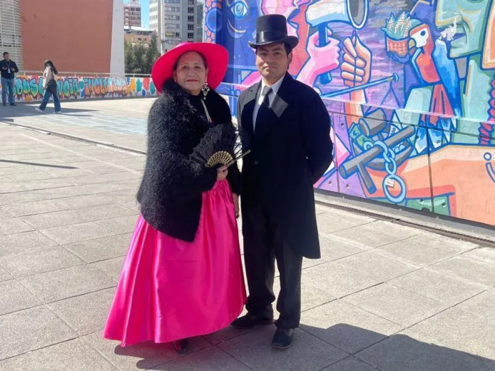 Una imagen de archivo del desfile “Viajando al ayer”. Foto: AMUN