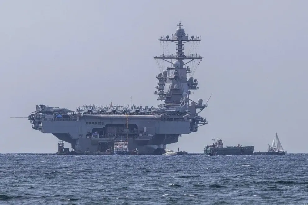 Vista del portaviones de Estados Unidos USS Gerald R. Ford, el 3 de octubre de 2025. EFE