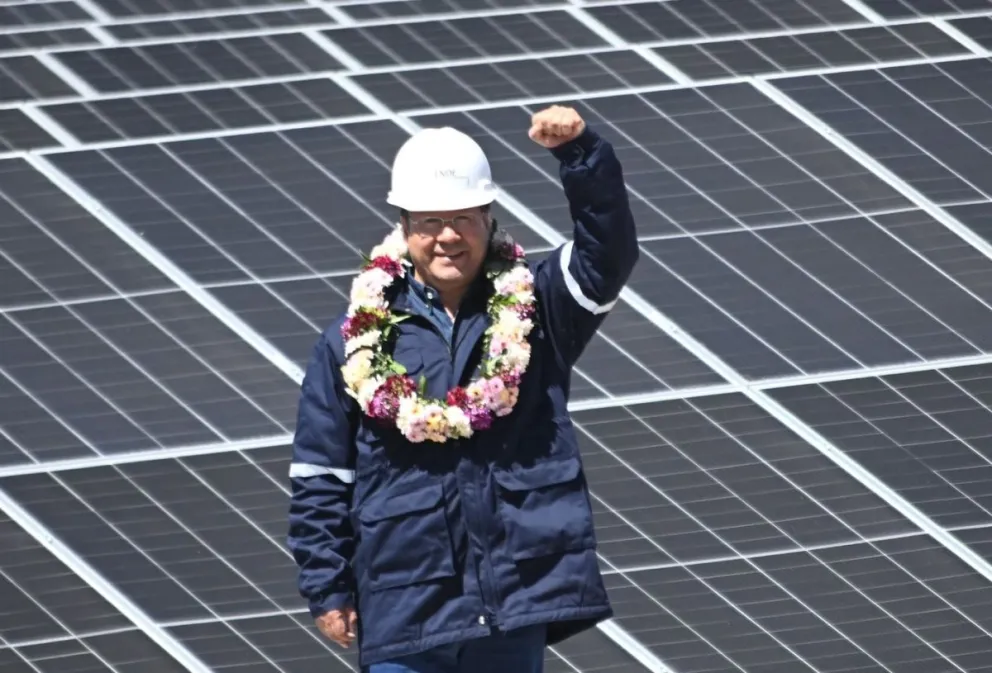 El presidente Luis Arce se pronunció en sus redes sociales sobre la aprobación tardía de créditos internacionales.  Foto: Lucho Arce (Facebook)