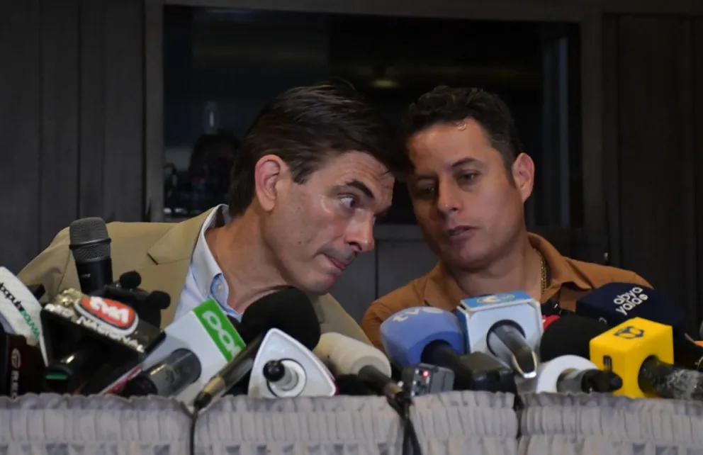 Rodrigo Paz y Edman Lara en una imagen del 20 de octubre. Foto: APG 