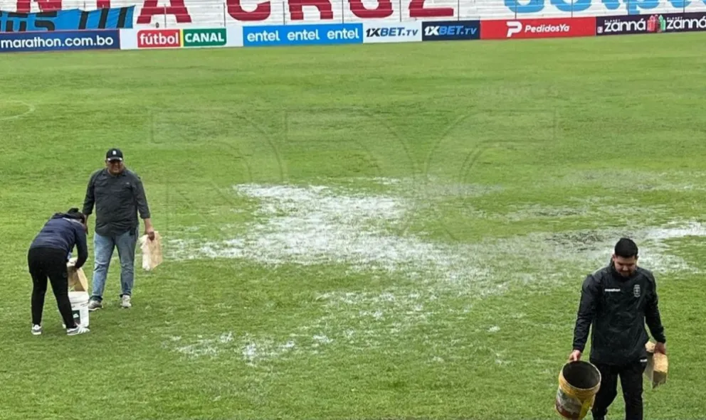Así luce el campo de juego del estadio de Real Santa Cruz. Foto: RDC
