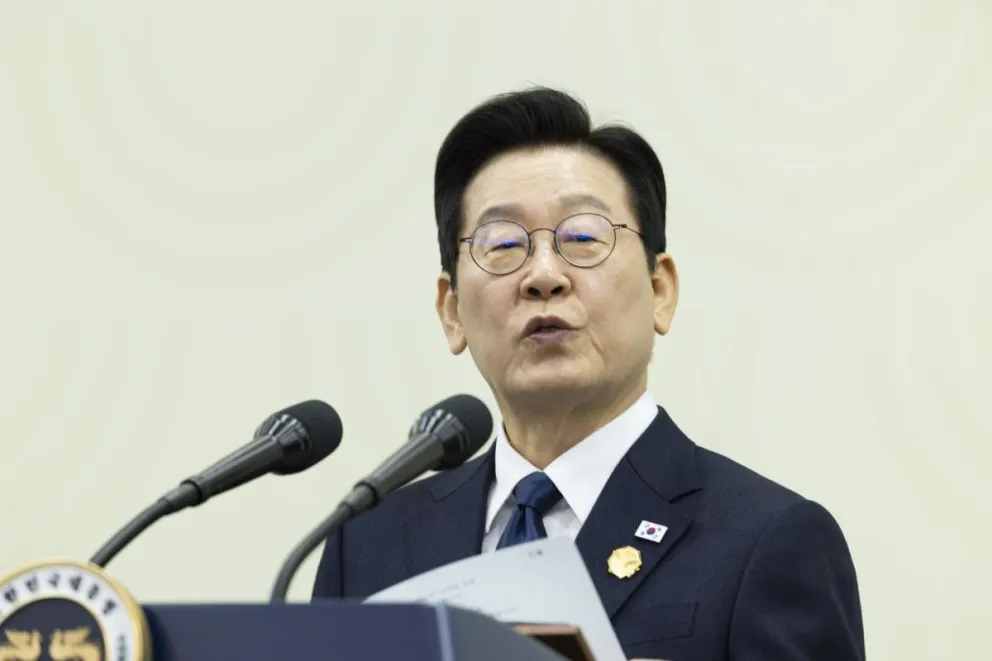 El presidente surcoreano Lee Jae Myung habla durante una conferencia de prensa para el foro de Cooperación Económica Asia-Pacífico (APEC) de Corea del Sur, en Gyeongju, Corea del Sur. Foto: EFE