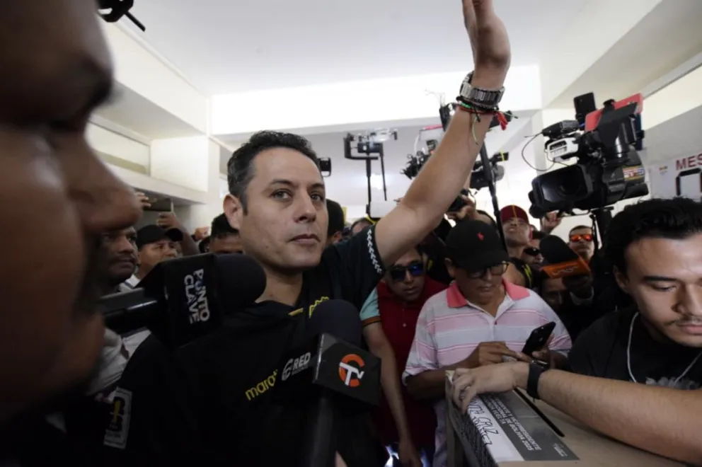 Lara, cuando asistió a votar, en las recientes elecciones. Foto: APG 