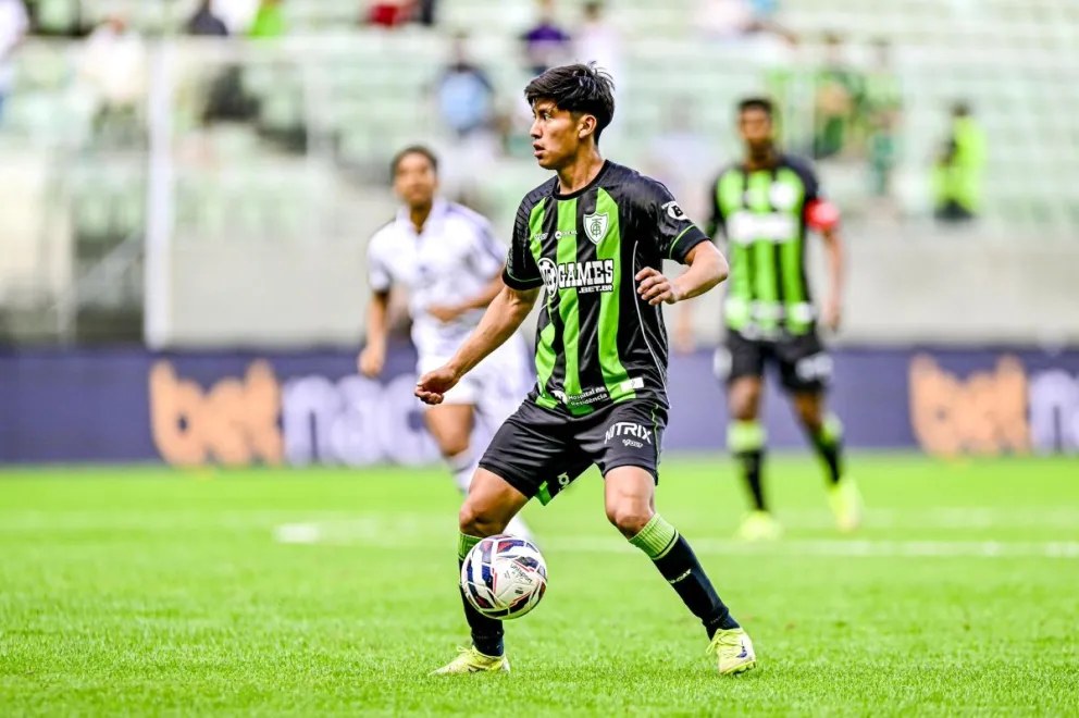 Miguel Terceros en un partido con el cuadro brasileño del América MG. Foto: AMG