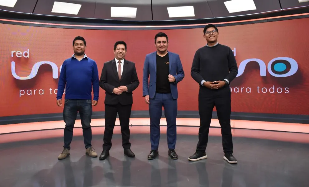 Rafael Rentería (izq.), Mauricio Caballero, Pablo Bustillo y José Quino del Superdeportivo.