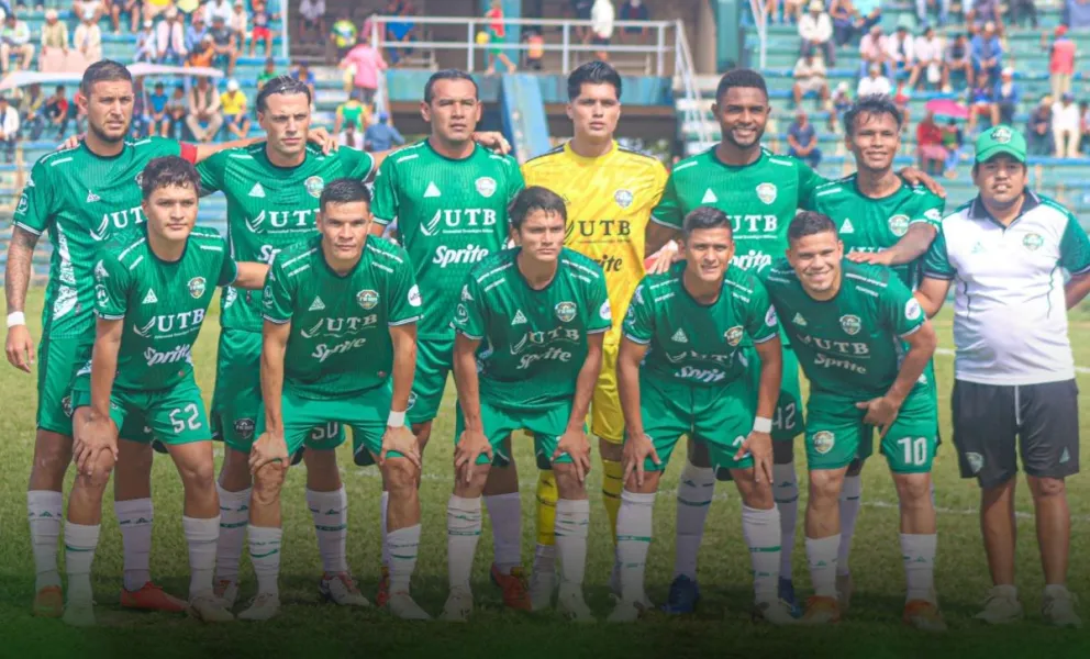 El equipo de 1° de Mayo del Beni en uno de sus últimos partidos de la Copa. Foto: Club Primero de Mayo