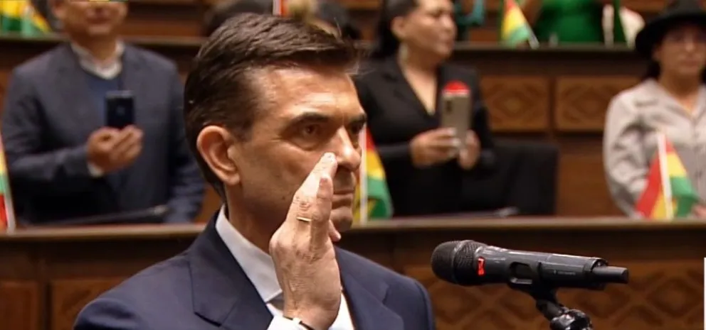 Rodrigo Paz juró como presidente de Bolivia Foto: Captura de pantalla