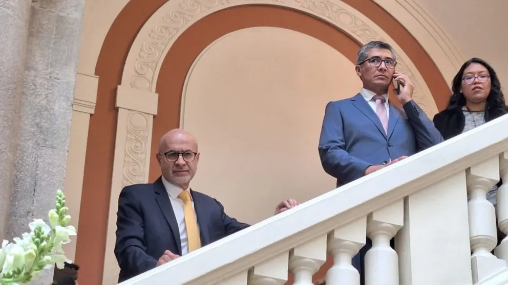 El ministro de la Presidencia, José Luis Lupo y el ministro de Economía, Gabriel Espinoza. Foto: Marco Belmonte / Visión 360