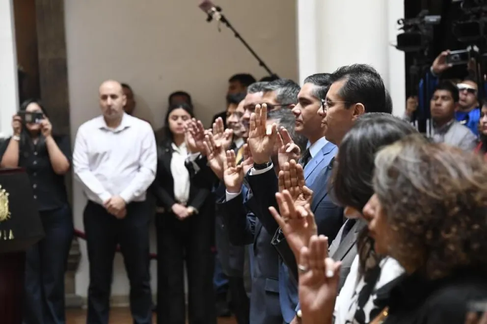 Los ministros de Rodrigo Paz fueron posesionados el domingo pasado. Foto: ABI