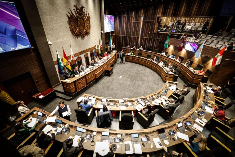 La Sesión se lleva adelante desde la mañana de este jueves. Foto: Senado Bolivia