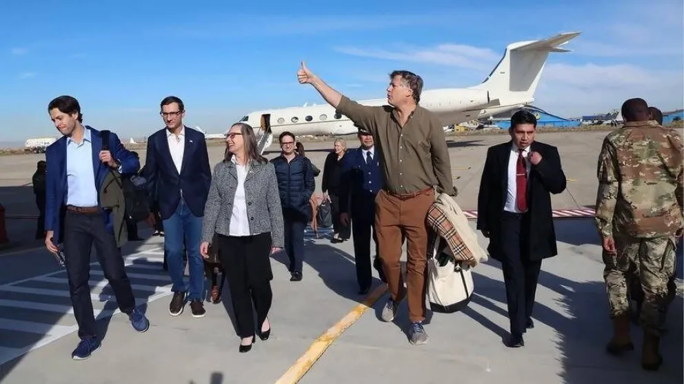 Arribo de la delegación presidencial estadounidense. Foto: ABI 