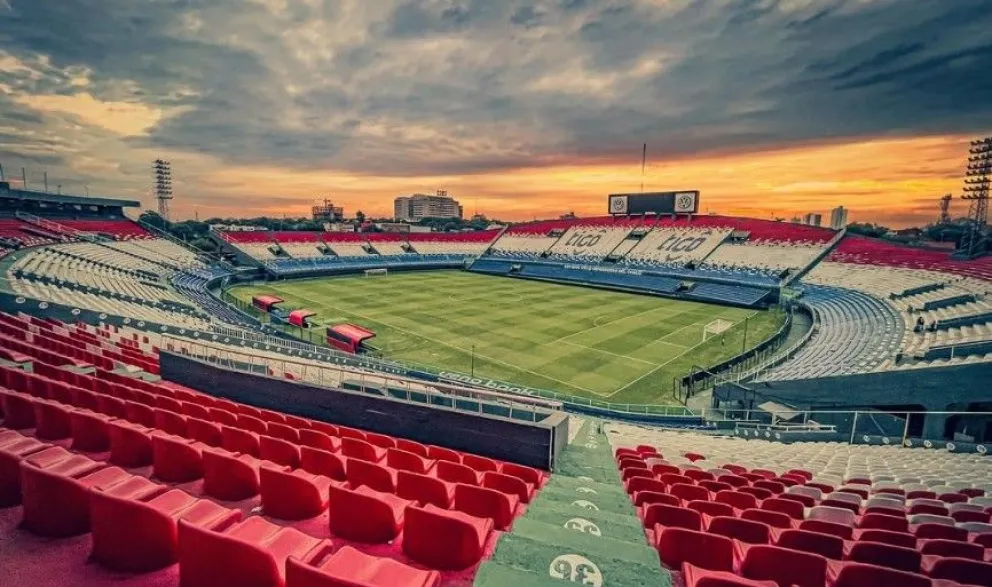 Vista panorámica del interior del estadio Defensores del Chaco de Asunción. Foto: APF