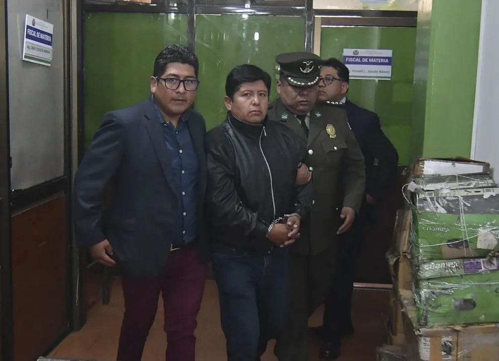 Huarachi, después de ser aprehendido, el lunes. Foto: APG 