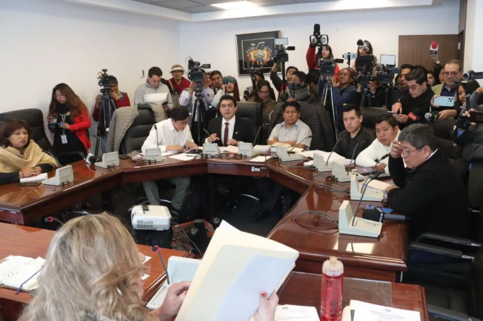 La sesión de la Comisión de Constitución este mipercoles. Foto: Cámara de Diputados