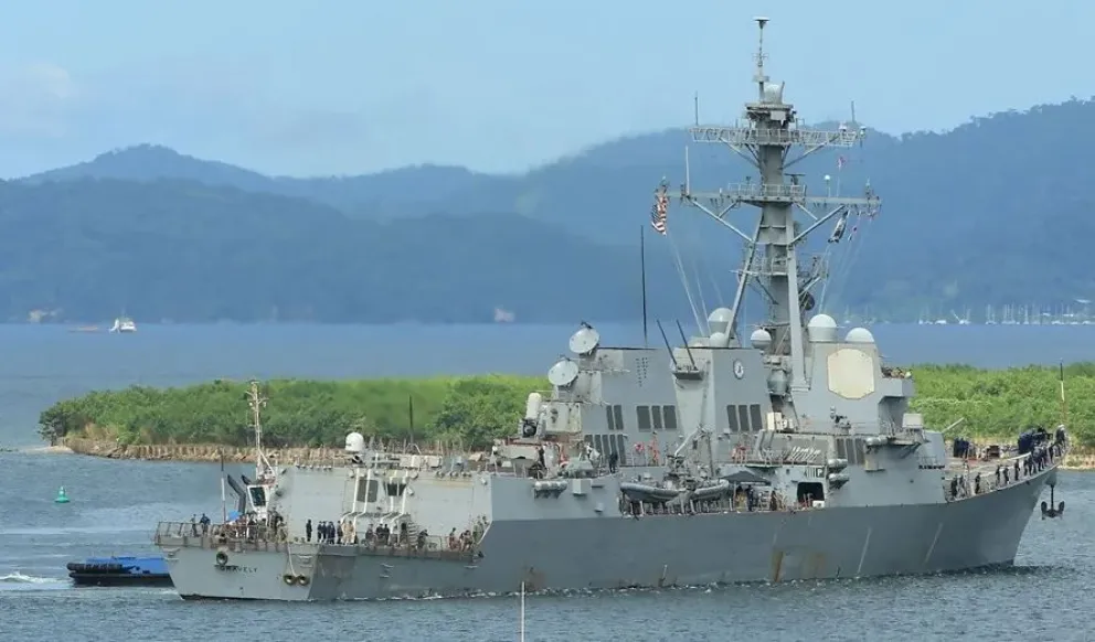 El destructor USS Gravely de Estados Unidos, en Puerto España, en una imagen de archivo. Foto: EFE