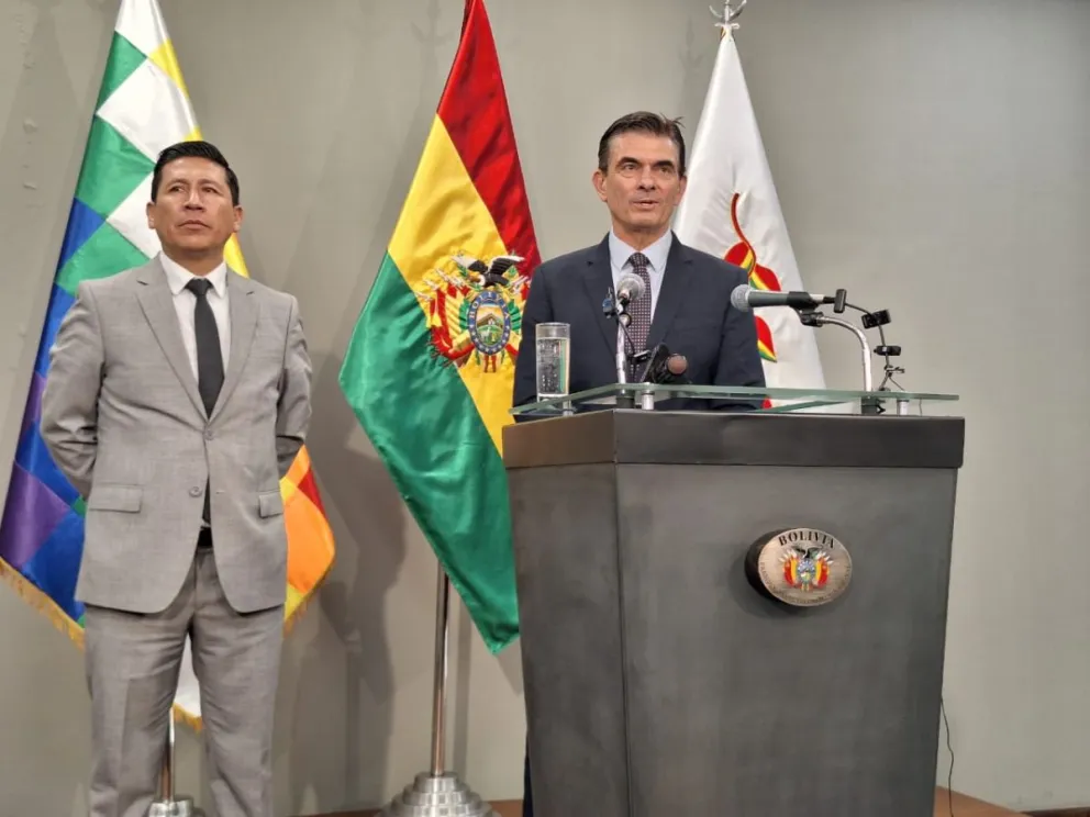 El Presidente en conferencia de prensa. Foto: Paulo Lizárraga  / Visión 360