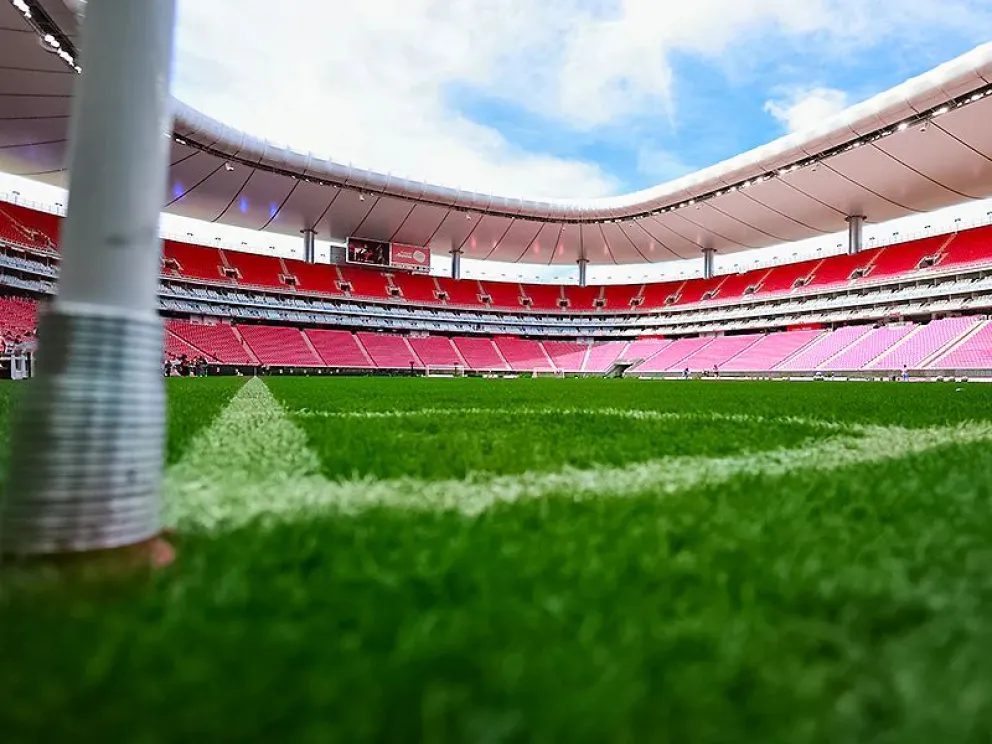 El piso del estadio Akron que será sede del partido entre Bolivia y Surinam. Foto: Coliseum