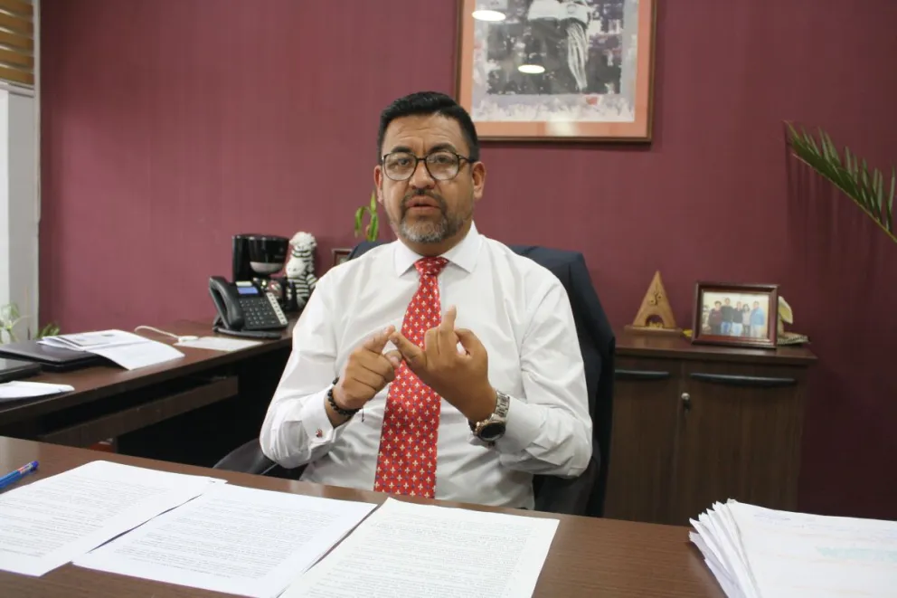 Jorge Dulon, en entrevista con Visión 360. Fotos: Pablo Peralta M. 