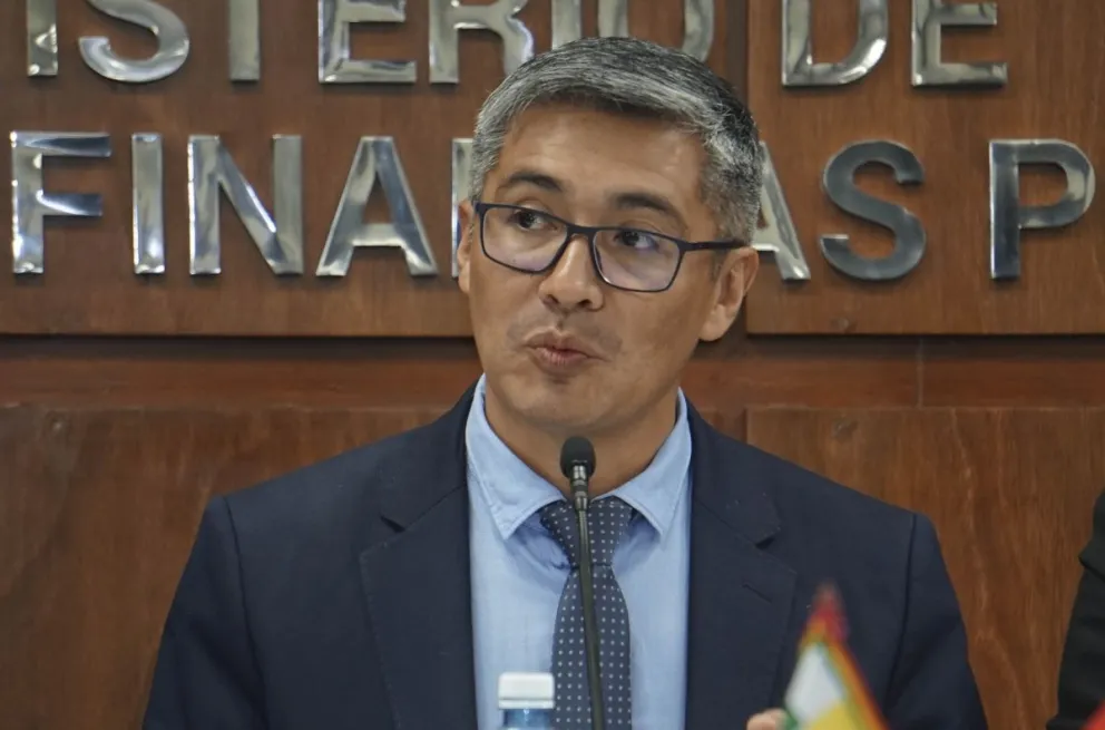 El ministro Espinoza dará el anuncio junto al Presidente. FOTO: APG