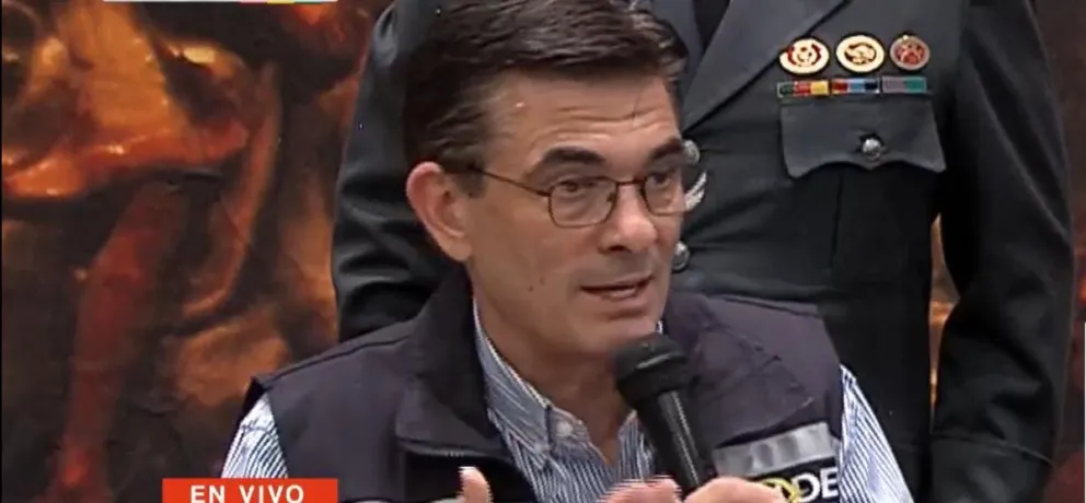 El Presidente en conferencia de prensa en Ende. FOTO: Captura de video