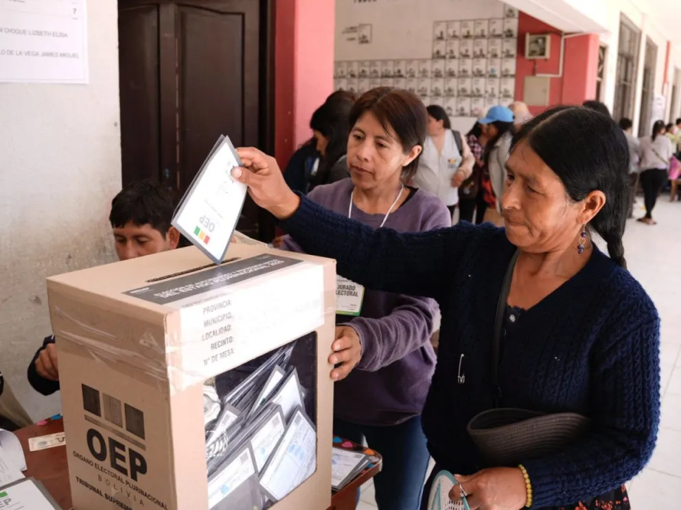 Ejercicio del voto en las elecciones pasadas. Foto archivo