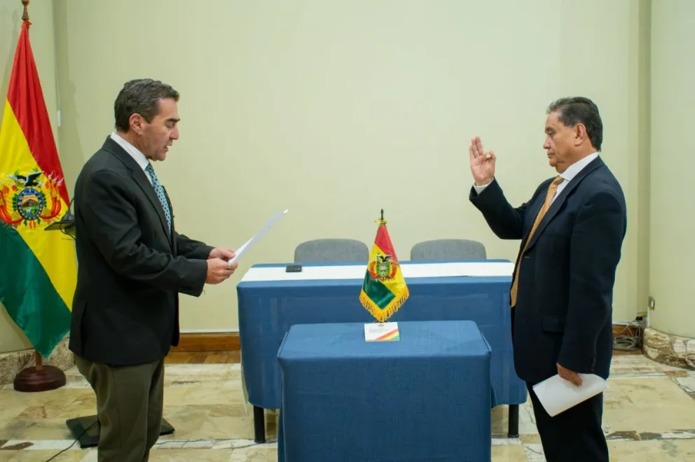 Posesión de Omar Peñaloza como viceministro de Ciencia y Tecnología. Foto: MPDMA 