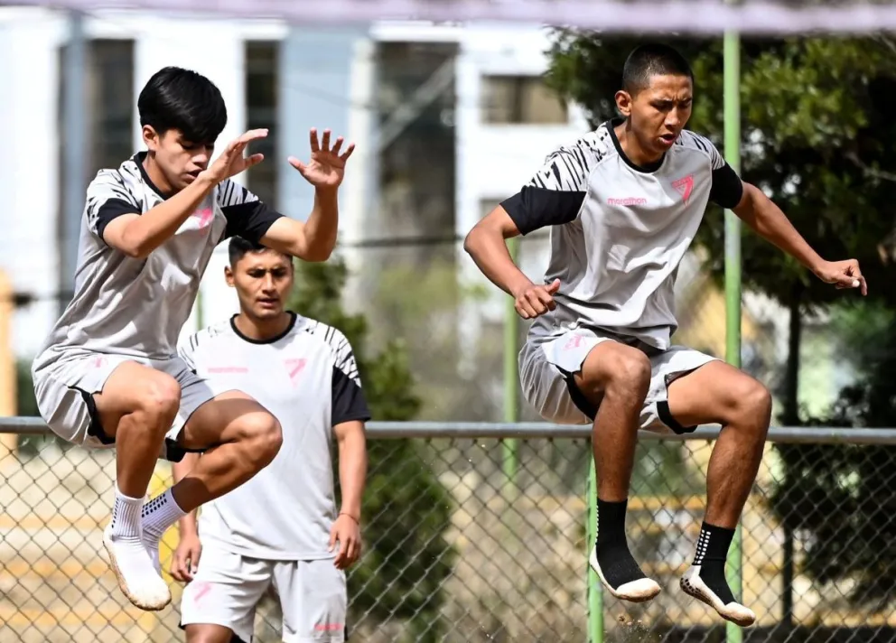 Cierre de prácticas de los millonarios que esta tarde van por el campeonato. Foto: CAR