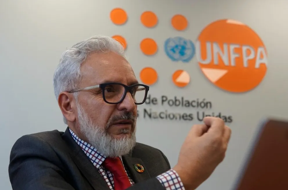 Pablo Salazar Canelos, representante del UNFPA en Bolivia, en entrevista. Foto: José Fernández 