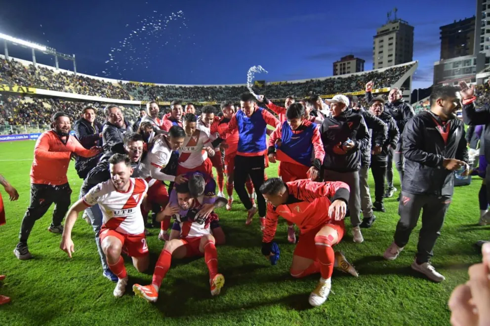 La celebración de los millonarios a la conclusión del partido. Foto: APG