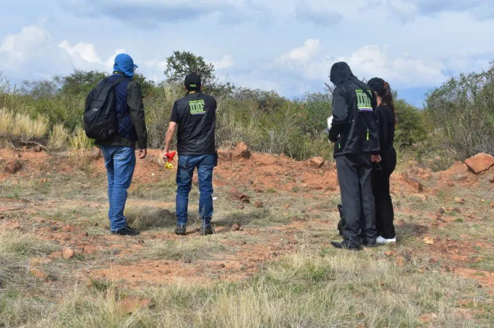 Personal del IDIF en el lugar de los hechos. Foto: FGE 