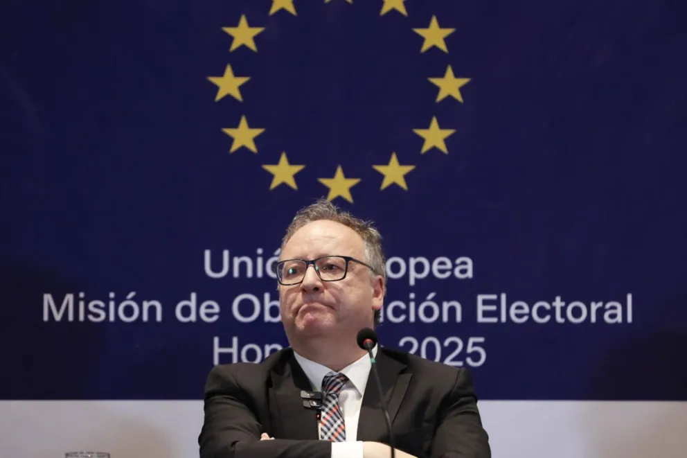 Fotografía del 2 de diciembre de 2025 del jefe de la Misión de Observación Electoral de la Unión Europea (MOE-UE), Francisco Assis, en Tegucigalpa (Honduras).EFE/ Gustavo Amador

