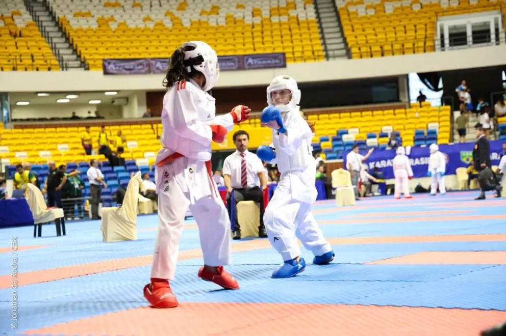 Dos pequeños en un combate de un certamen pasado. Foto: Feboka.