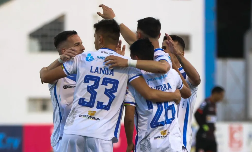 Jugadores de GV San José celebran su victoria sobre FC Universitario. Foto: APG