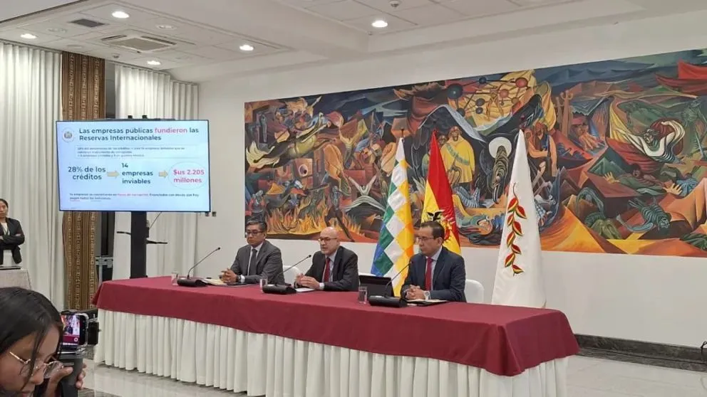 El ministro de la Presidencia, José Luis Lupo, en el informe que presentó este lunes. Foto: Visión 360