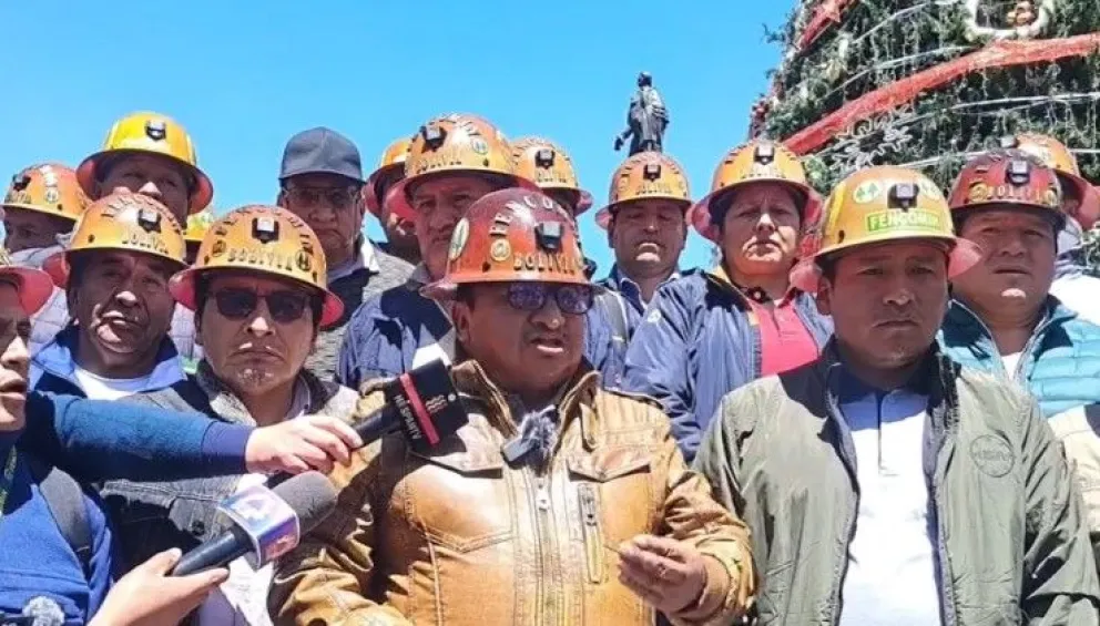 Representantes de Fencomin en conferencia de prensa. Foto: Erbol