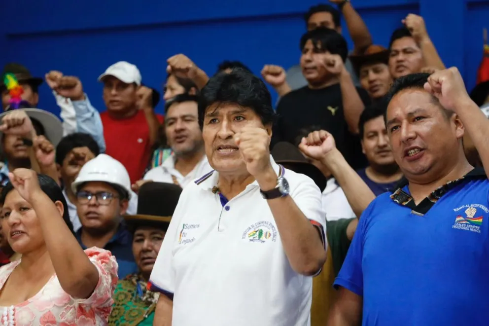 Evo Morales junto a sus seguidores, en una anterior reunión (imagen referencial). Foto: RRSS del exmandatario 