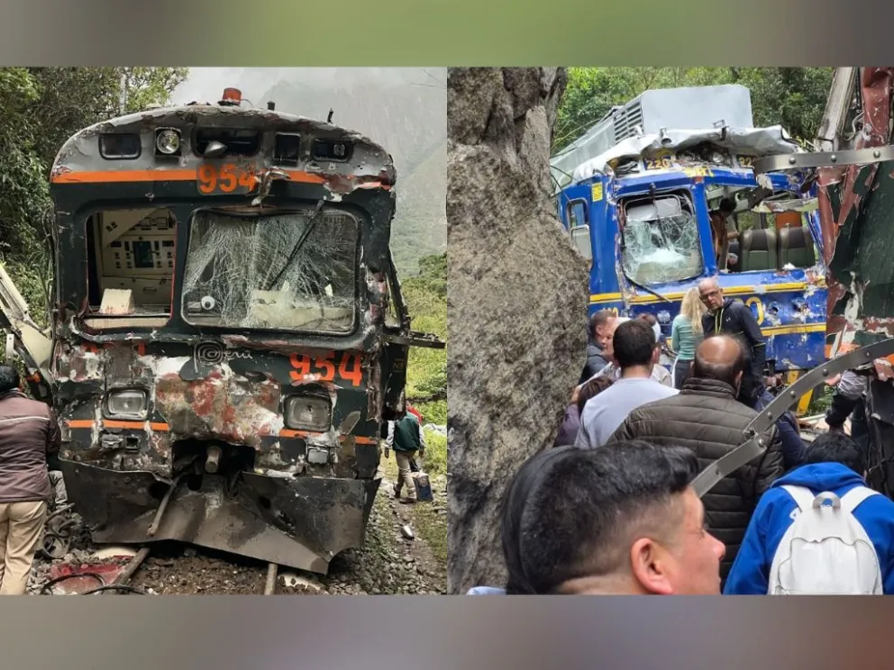 Los dos trenes destruidos tras el impacto. Foto: @cuscopost