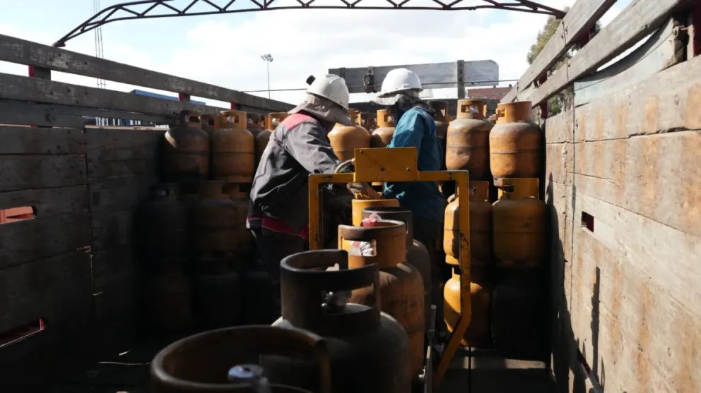 Garrafas de gas para ser entregadas. Foto: YPFB 