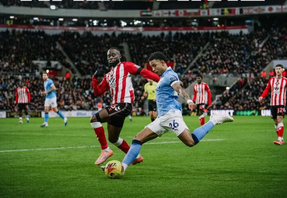 Incidencia entre el City (de celeste) y el Sunderland. Foto: Manchester City.