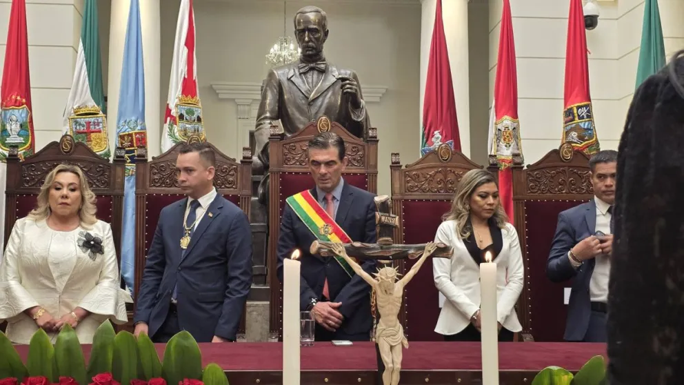 El presidente Paz este lunes con los presidentes de los tribunales en Sucre. Foto: RRSS del mandatario 