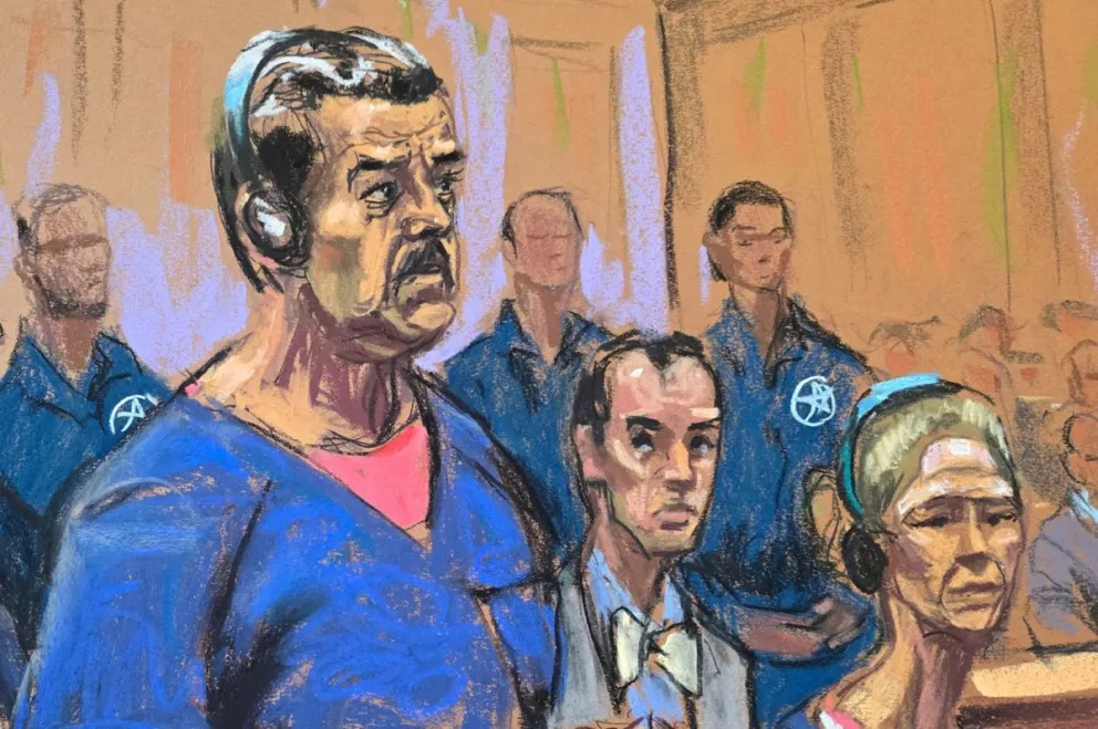 Dibujo realizado por la artista Jane Rosenberg donde aparece el presidente de Venezuela, Nicolás Maduro (i), junto a su esposa, Cilia Flores (d) en la audiencia judicial. FOTO: EFE