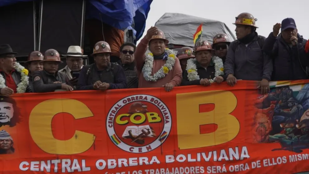 Dirigentes de la COB, en El Alto, el lunes. Foto: APG 