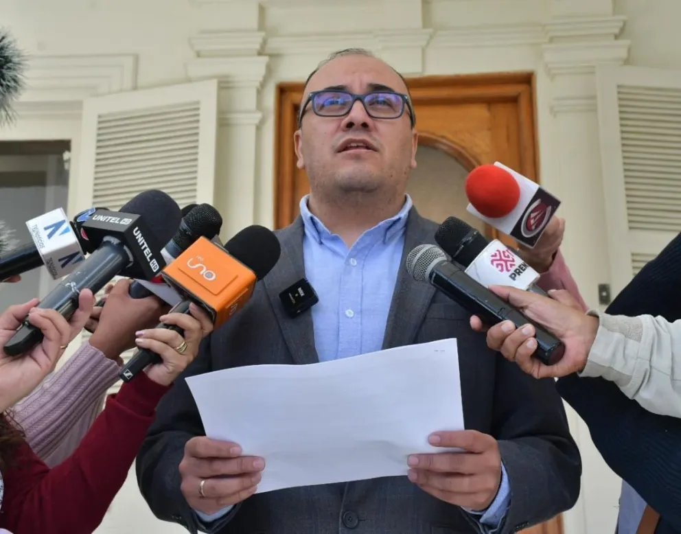 El presidente del TSE, Gustavo Ávila, este martes durante el reporte. Foto: APG